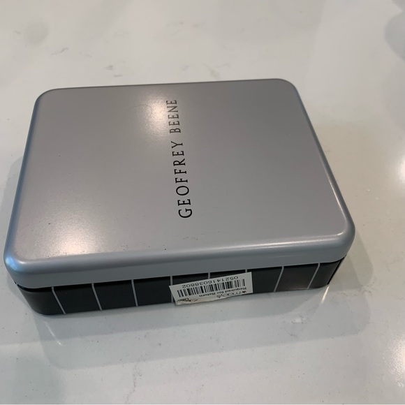 Geoffrey Beene black trifold wallet - Picture 5 of 7